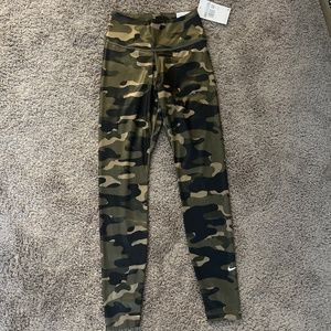 Nike leggings